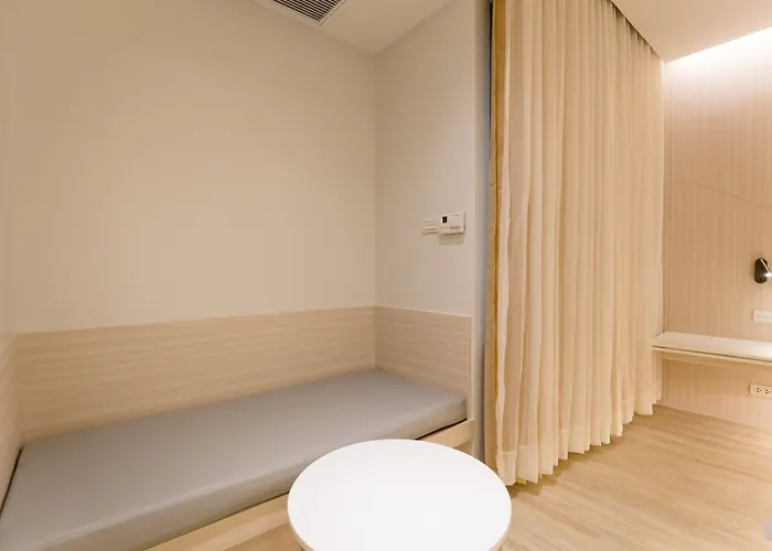 Crystal Hotel Hat Yai